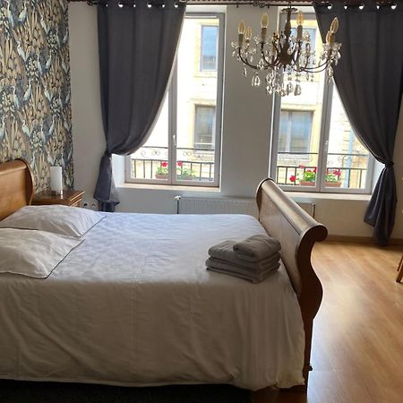 La Chambre D'Angele Sedan Kültér fotó