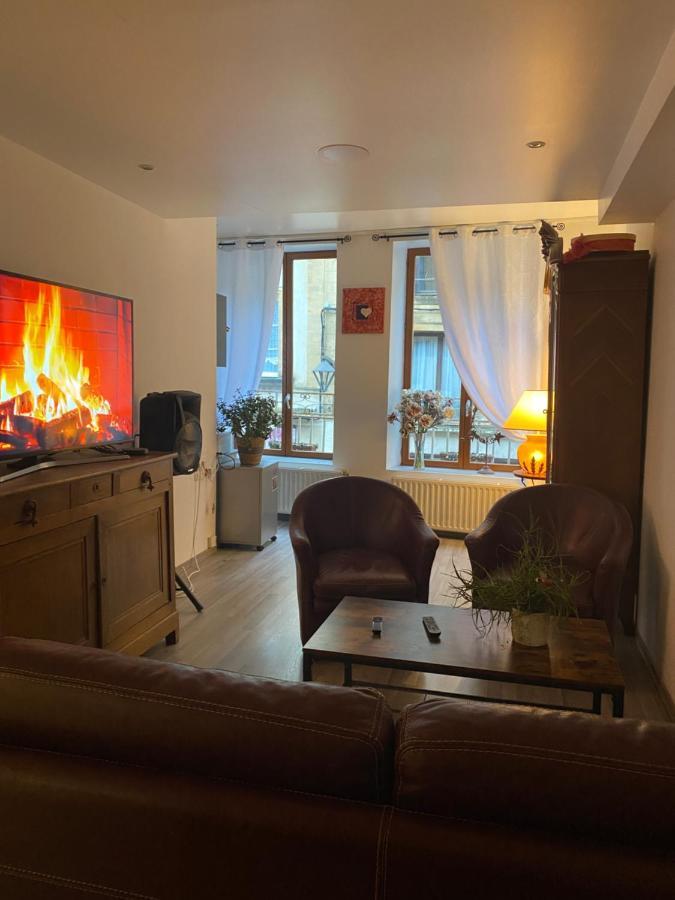 La Chambre D'Angele Sedan Kültér fotó